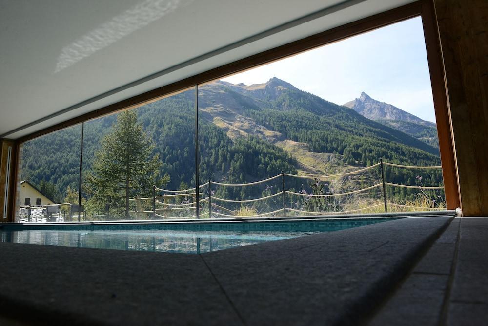 La Madonnina Del Gran Paradiso Wellness Hotel Конье Экстерьер фото