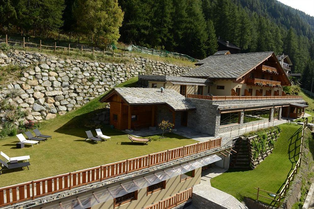 La Madonnina Del Gran Paradiso Wellness Hotel Конье Экстерьер фото